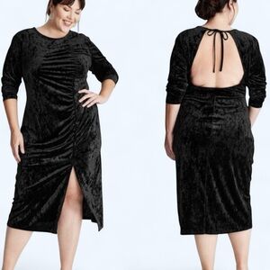 Future Collective Size 2X Black Crushed Velvet Midi Dress‎